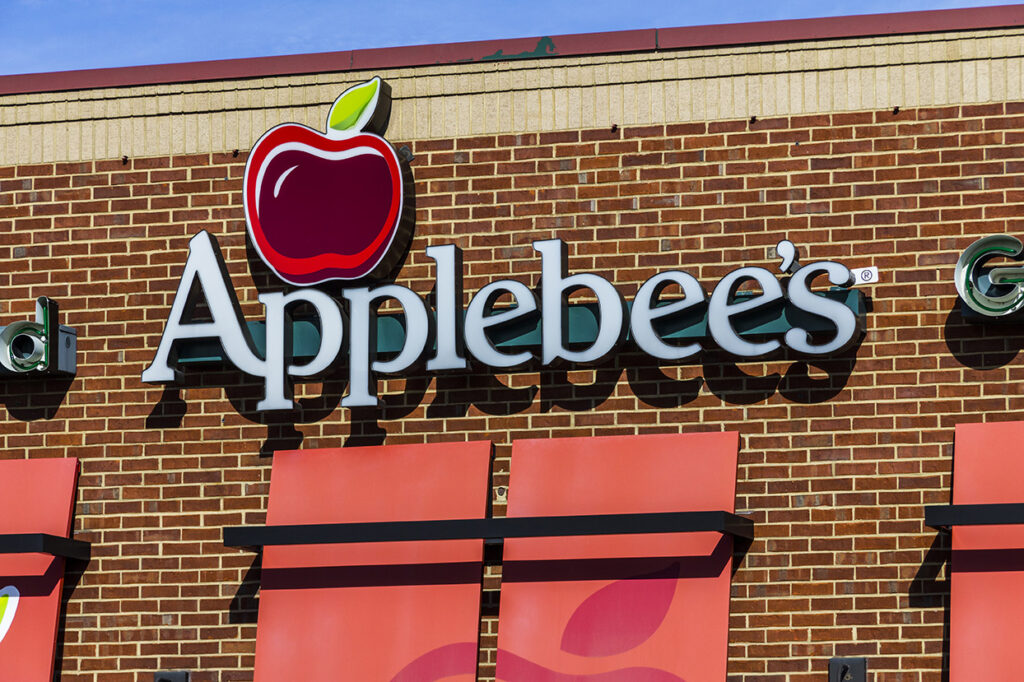 Applebees main photo