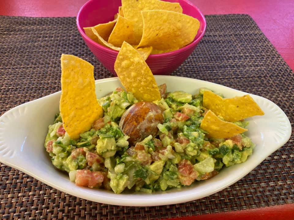 El Korita house made guac