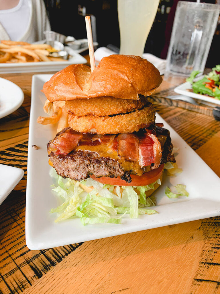 Ruby Tuesday burger