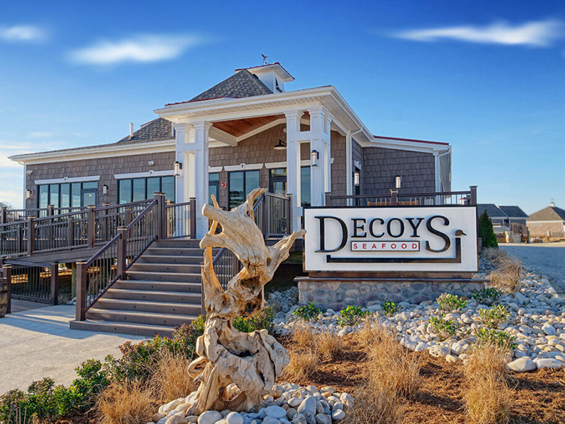 Decoys Seafood Suffolk VA x