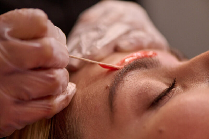 BROW FEMALE x ()
