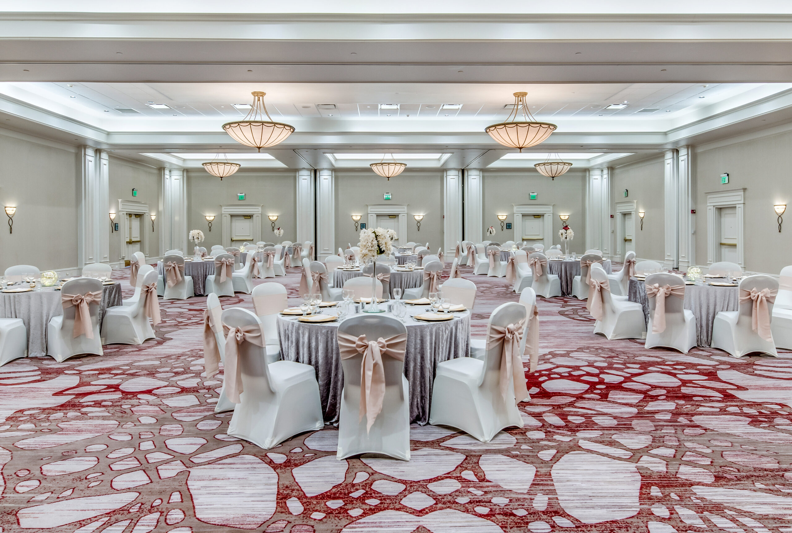 Ballroom_1_hilton_garden_inn_suffolk_riverfront Ballroom hilton garden inn suffolk riverfront
